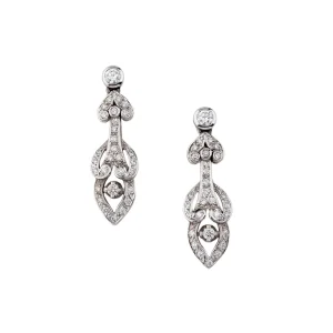 Pendientes de oro blanco con diamantes engastados, perfectos para añadir brillo y sofisticación a cualquier ocasión especial.