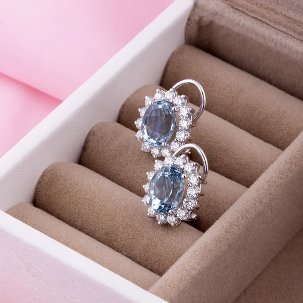 PENDIENTES DE ORO BLANCO CON AGUAMARINA ORLADA CON DIAMANTES - Imagen 3