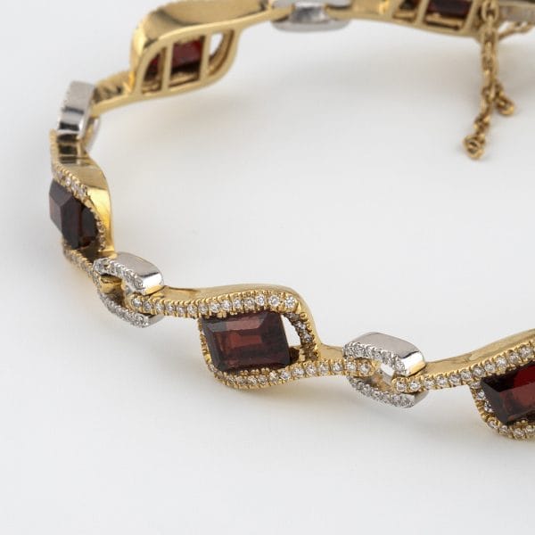 PULSERA ARTICULADA DE ORO BLANCO Y AMARILLO CON GRANATES Y BRILLANTES - Imagen 4