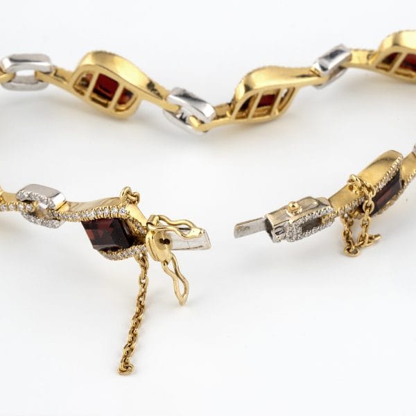 PULSERA ARTICULADA DE ORO BLANCO Y AMARILLO CON GRANATES Y BRILLANTES - Imagen 2